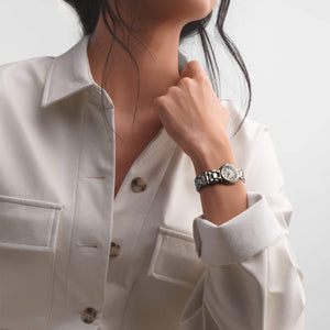 LONGINES 浪琴 PrimaLuna 新月系列羅馬石英腕錶 26.5mm L81104716 - 新萬國鐘錶