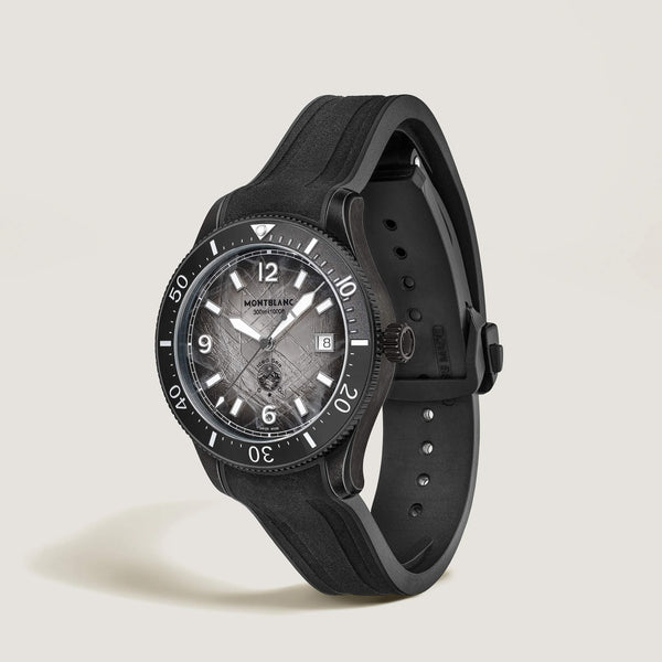 MontBlanc 萬寶龍 Iced Sea 系列300米日期顯示0 Oxygen 零氧自動潛水腕錶 41mm MB134017