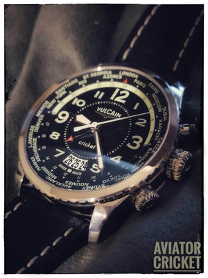 VULCAIN 窩路堅領航員系列鬧鈴手上鍊世界時區黑面腕錶 42mm 110163A07.BFC102