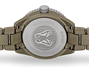 RADO 雷達錶 Captain Cook 庫克船長300米高科技啞光橄欖綠陶瓷潛水腕錶 43mm R32130312