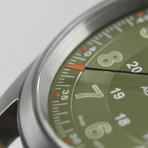 Hamilton 漢米爾頓 Khaki Field 卡其野戰鈦金屬自動機械腕錶 38mm H70205860 - 新萬國鐘錶