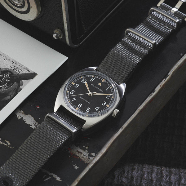 Hamilton 漢米爾頓 Pilot Pioneer 卡其航空系列手上鏈機械腕錶 36mm H76419931