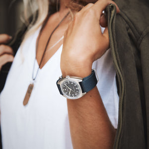 Hamilton 漢米爾頓 Pilot Pioneer 卡其航空系列手上鏈藍面款機械錶 36mm H76419941