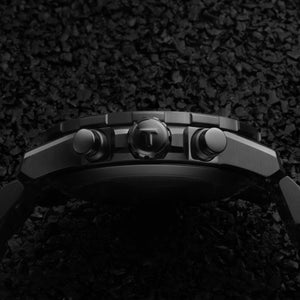 TISSOT 天梭 SUPERSPORT CHRONO 三眼計時黑色PVD石英腕錶 45.5mm T1256173305100